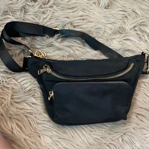 Black Fanny pack
